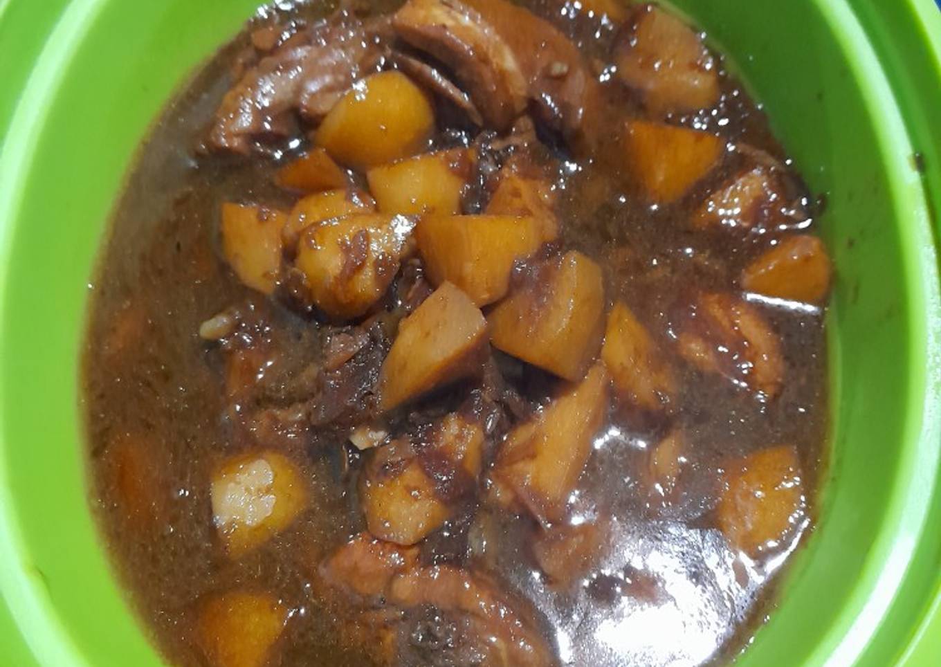 Semur ayam kentang
