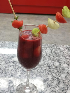 A picture of Watermelon cold juice.