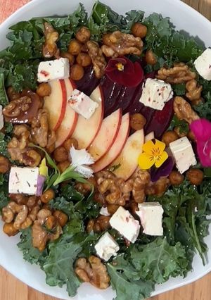 Hình của món Salad Củ Dền.