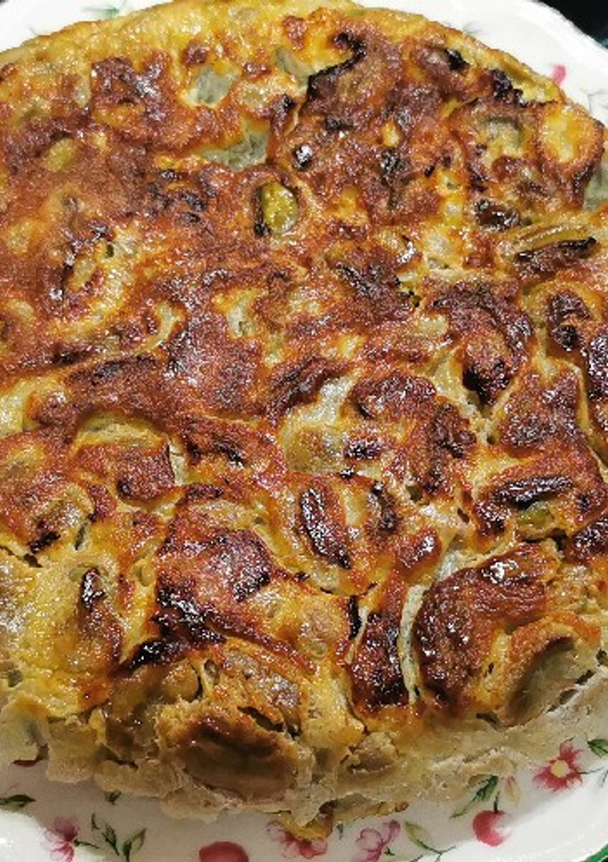 Una foto de Tortilla de habas frescas
