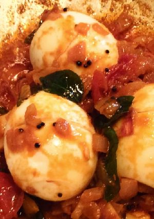 A picture of Spicy Masala Egg Fry.