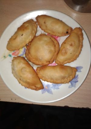 A picture of Gujiya.