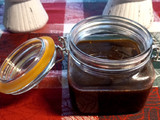 Salsa de chile de árbol y nuez de la India
