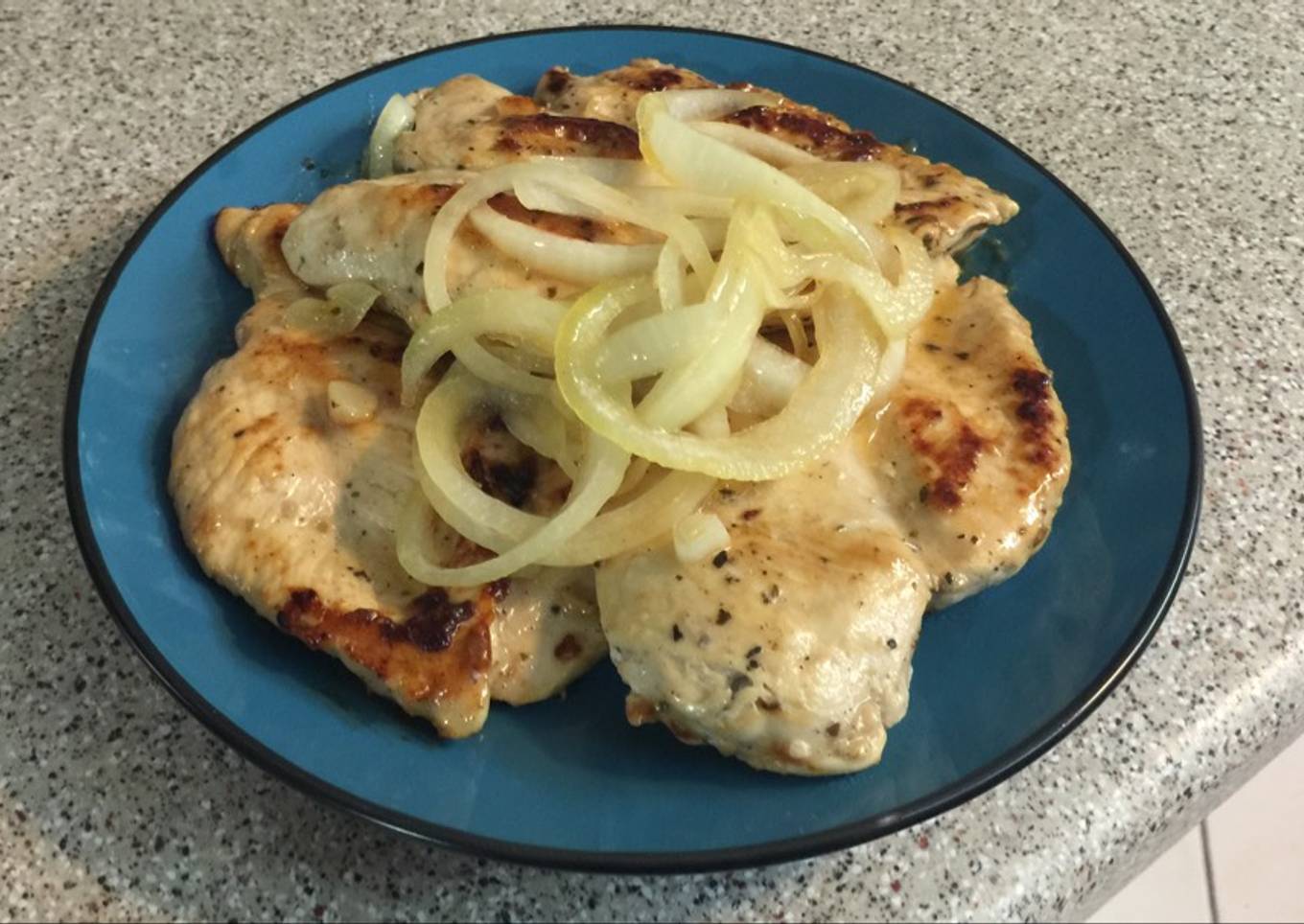 Pechuga de pollo a la criolla