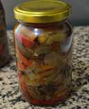 Escabeche de cordero al vino tinto con hongos secos