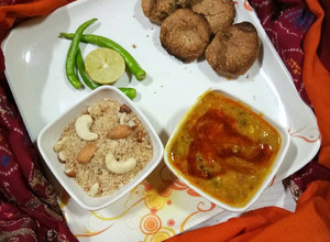A picture of Dal Bati Churma.