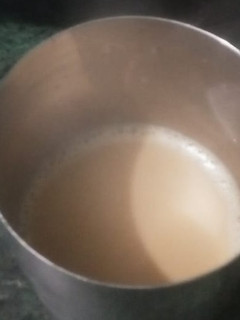 अदरक वाली चाय (Adrak wali chai recipe in hindi) रेसिपी मुख्य फोटो