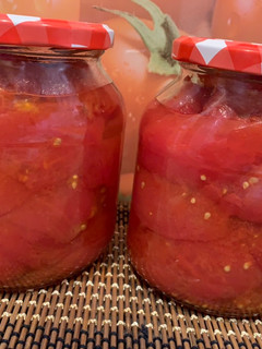Una foto de Tomate en conserva