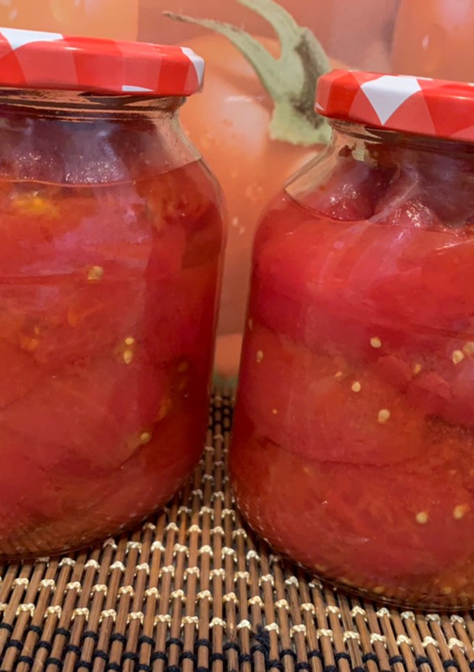 Una foto de Tomate en conserva