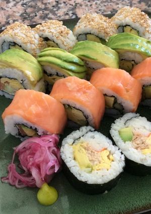 Une photo de Sushi roulé