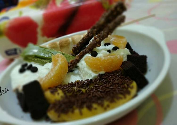 (Ceritanya) Banana Split 🍨😁