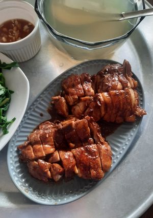 Hình của món Đùi gà sốt teriyaky.