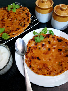 दाल के परांठे (dal ke parathe recipe in Hindi) रेसिपी मुख्य फोटो