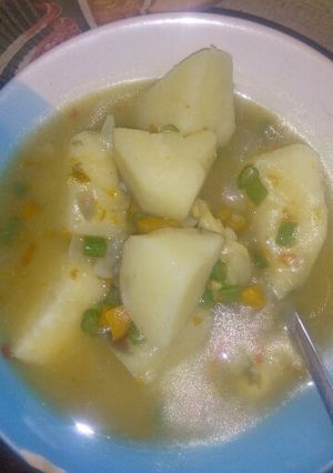 A picture of Garnished porridge yam.