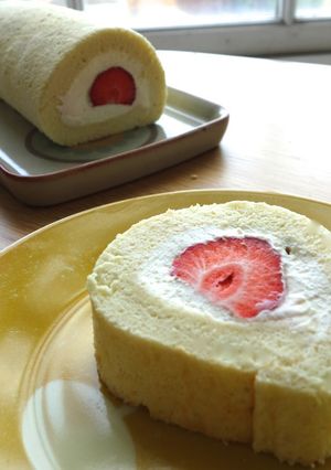 A picture of Roll cake.