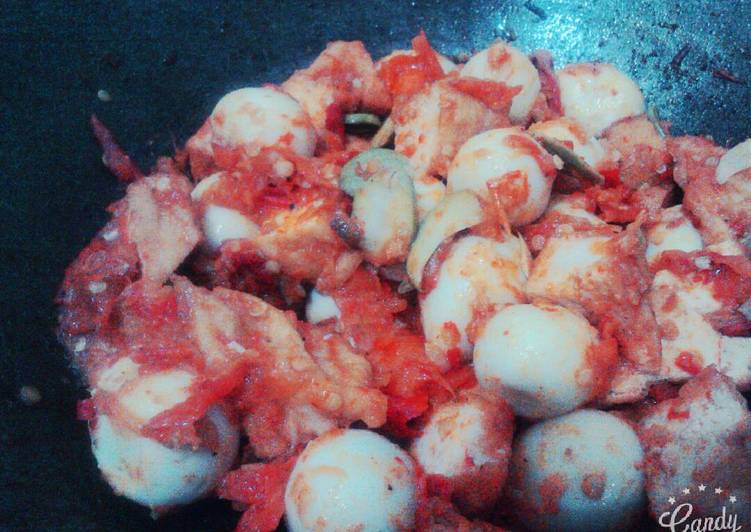 Sambel goreng telur puyuh tahu
