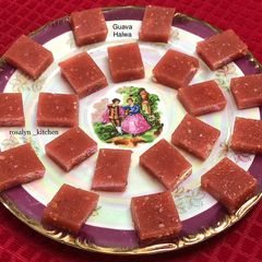 A picture of Guava Halwa/Guava Cheese.