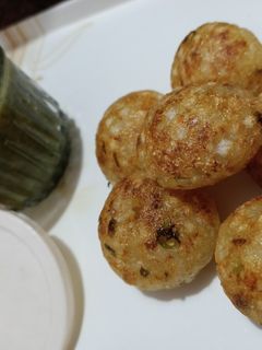 फलाहारी साबूदाना अप्पे (falahari sabudana appe recipe in Hindi) रेसिपी मुख्य फोटो