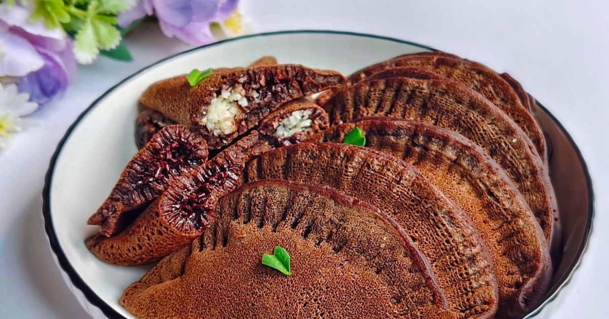 Martabak Lipat Coklat (Modifikasi dari Martabak Manis Bangka)