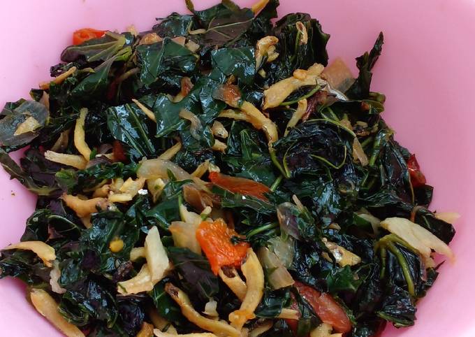 Langkah Mudah untuk Membuat Oseng Daun Pepaya Ikan Teri yang Bikin Ngiler