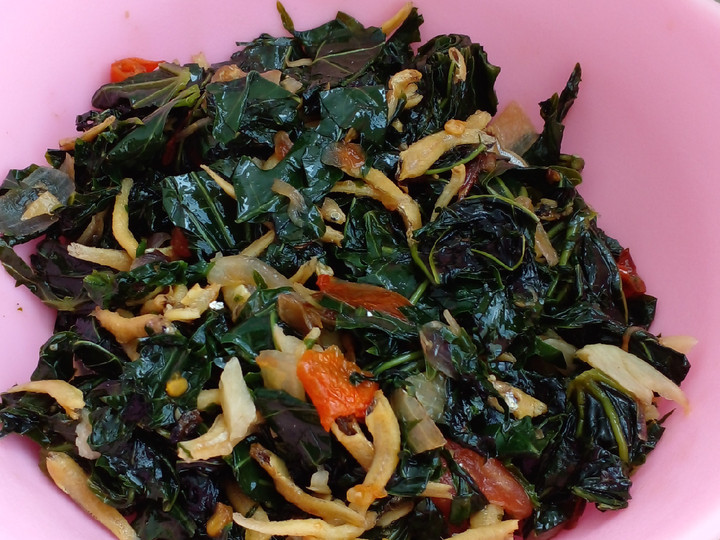 Langkah Mudah untuk Membuat Oseng Daun Pepaya Ikan Teri yang Bikin Ngiler