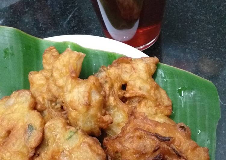 Kerala Savala vada(onions fritters)tea time snacks