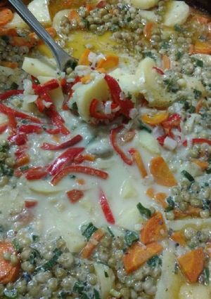Una foto de Pollo arvejado al disco