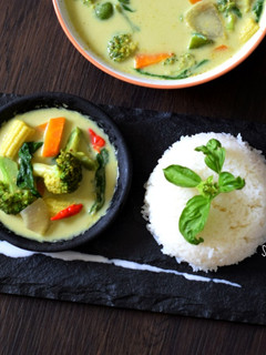 A picture of Homemade Vegetarian Thai Green curry paste /Curry:.