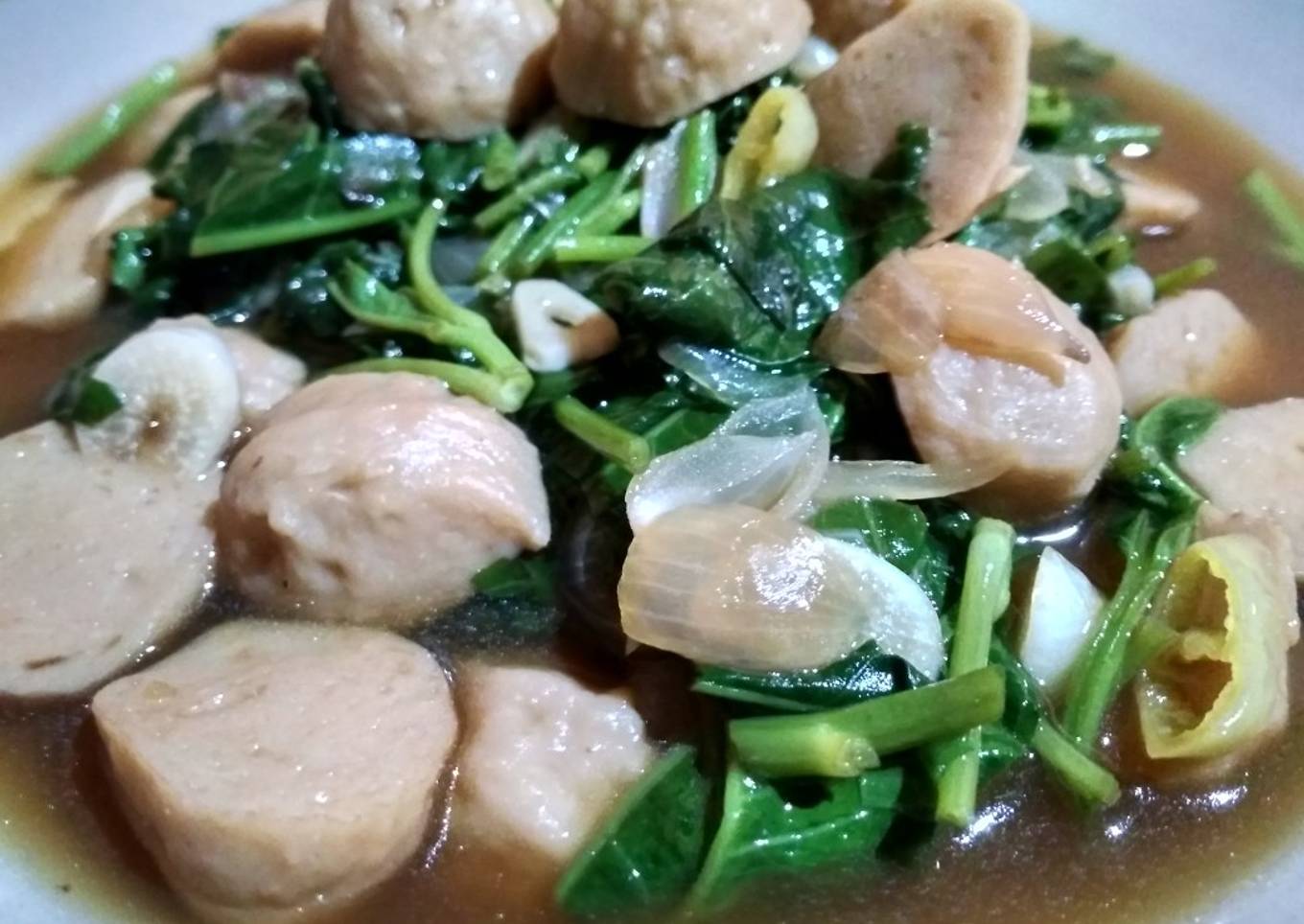 Bakso & Kangkung