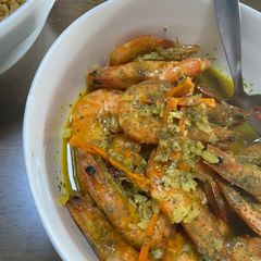 A picture of Honey Lemon Garlic Shrimp.