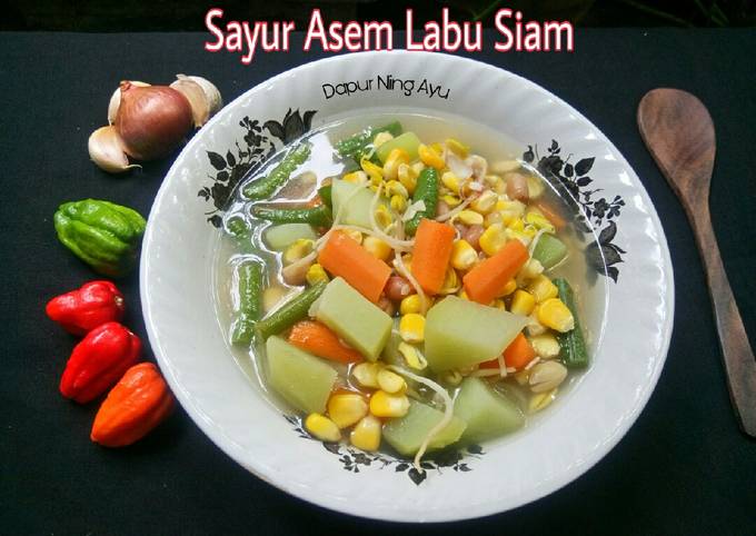 102. Sayur Asem Labu Siam