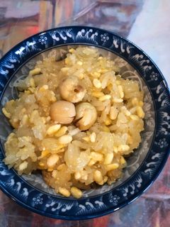 Hình của món Xôi hạt sen đậu xanh.