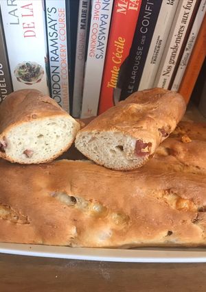Une photo de Baguettes à la poitrine fumée et au comté
