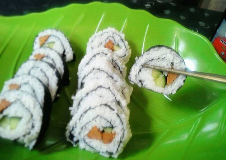 Sushi Roll Sederhana
