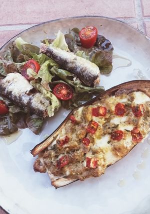 Une photo de Courgettes farcies à la tomme de brebis (avec les restes du frigo)