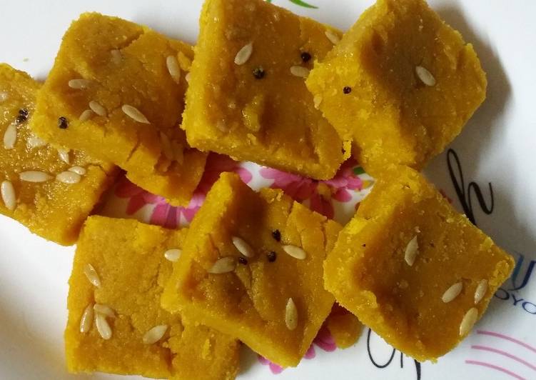 Besan burfi