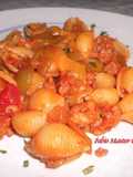 Conchiglie con Salsiccia e Peperoni