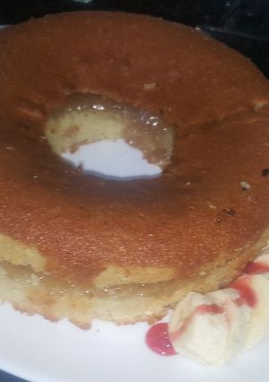 Una foto de Bizcocho rellena de mermelada de melón y plátano