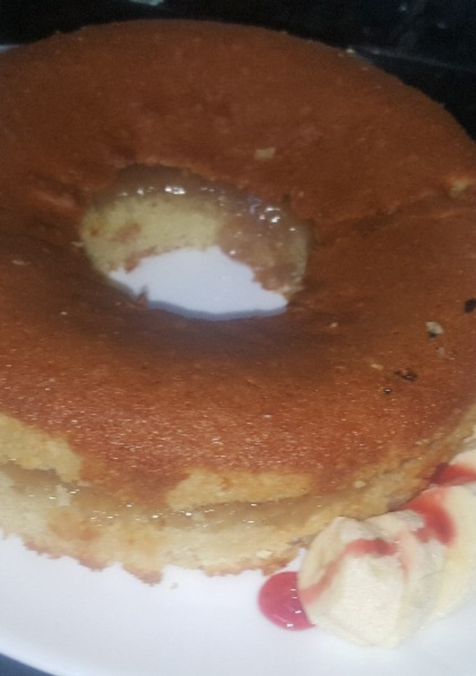Una foto de Bizcocho rellena de mermelada de melón y plátano