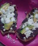 Molletes con choricito