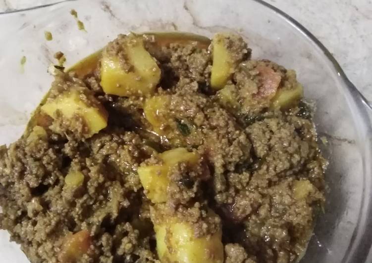Step-by-Step Guide to Make Super Quick Homemade Aalu qeema