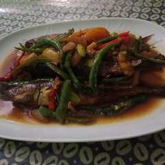 A picture of Ikan Asap Cabai Hijau.