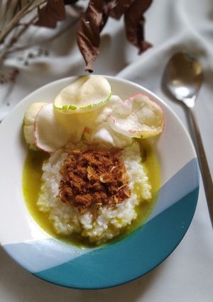 Foto resep Bubur Nasi Kuah Soto (dari Nasi Sisa)