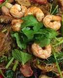 กุ้งอบวุ้นเส้น