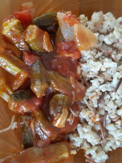 Okraschoten in Tomatensoße Rezepthauptbild