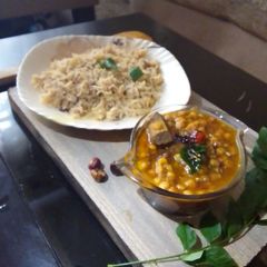 A picture of Chanay ki daal Gosht 🍲🍲🍲.