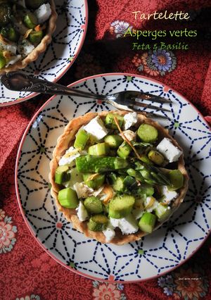 Une photo de Tartelettes d’asperges vertes, feta et basilic