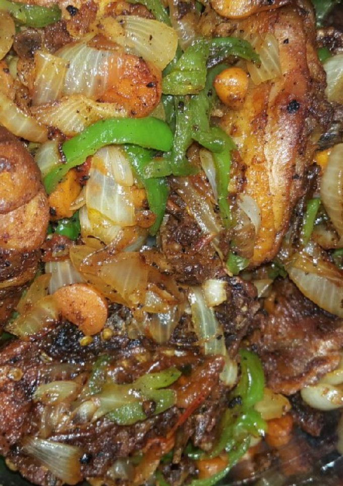 A picture of Peppered chicken.