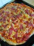 Pizza Salame