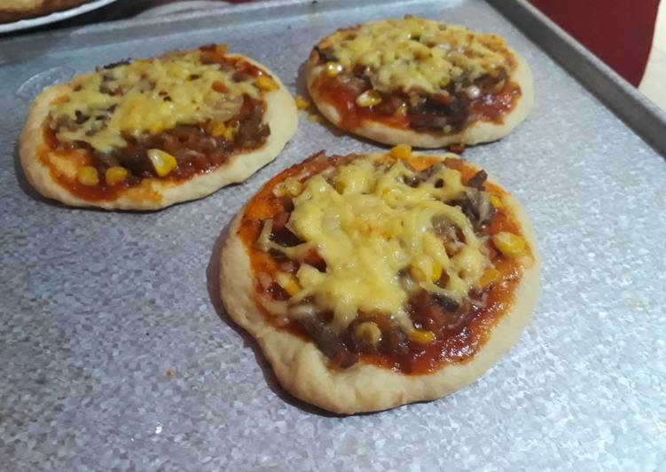  Resep Pizza Lembut  oleh Dea Anom Sari Cookpad